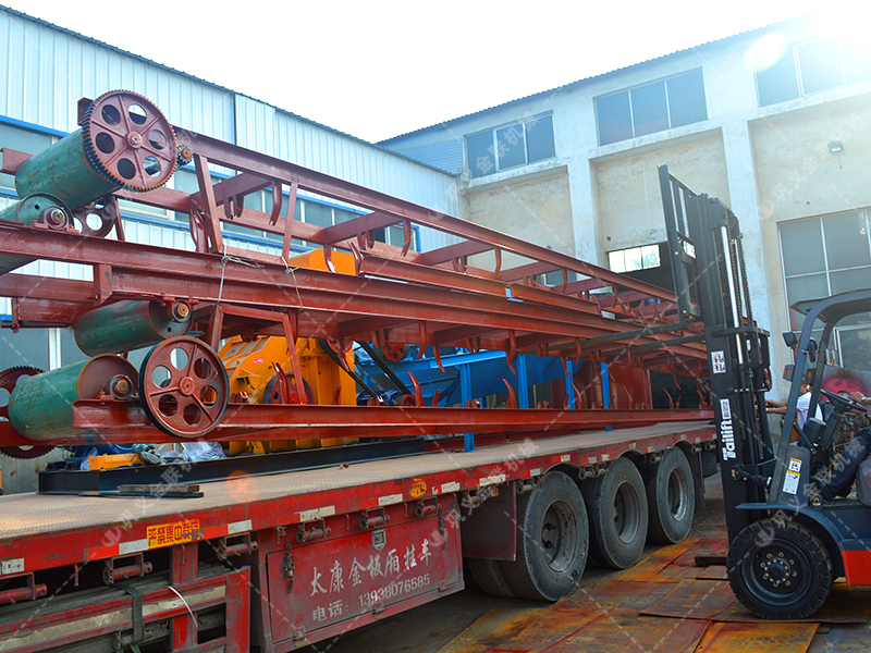 雙級粉碎機生產線發(fā)貨圖片_發(fā)往云南瀾滄_破碎錳礦