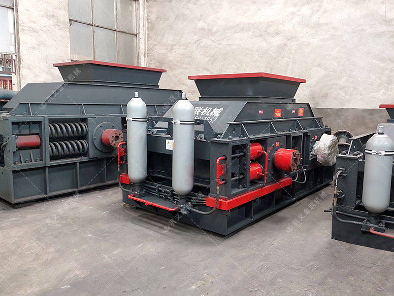 如何操作液壓對(duì)輥制砂機(jī)以達(dá)到較佳破碎效果？